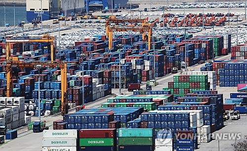 한은, 성장률 2.5~2.6% 상향 유력·주담대 하단 5%대 진입